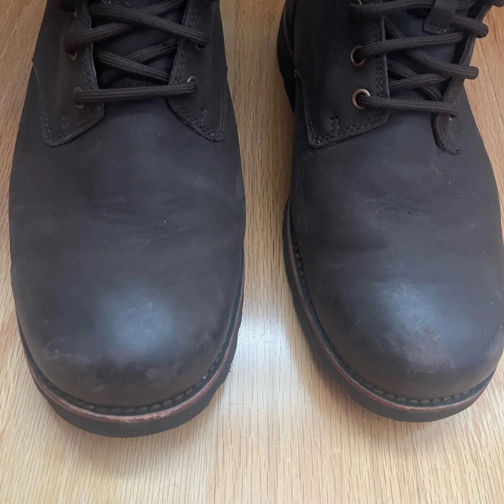 UGG Hannen Men’s Waterproof Shearling Winter Boots size 9